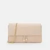 Anna Field Clutch - Pink