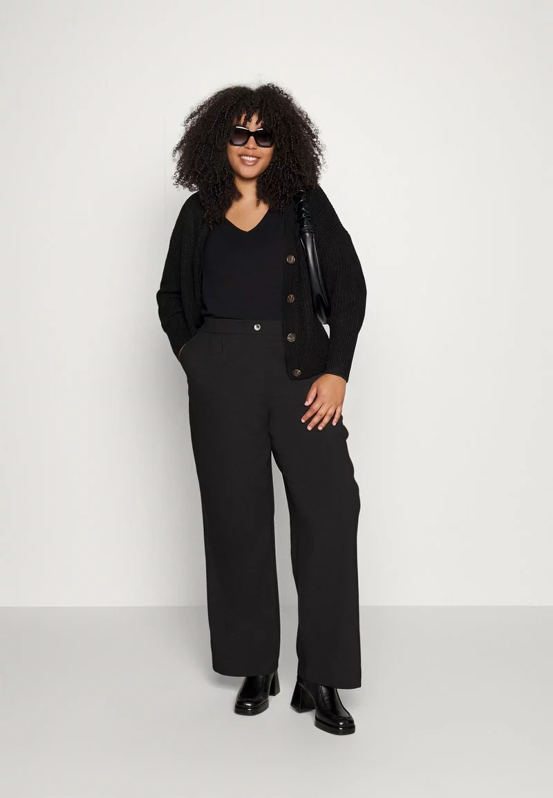 Anna Field Curvy T-Shirt Basic - Black 4 Anna Field Curvy T-Shirt Basic - Black – Bild 2