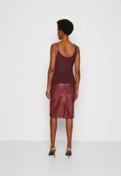 Anna Field Top - Dark Red 10 Anna Field Top - Dark Red -Anna Field Geschäft 2bc7400a711240ea941723a6cb46085a