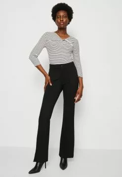 Anna Field Langarmshirt - White/black 11 Anna Field Langarmshirt - White/black -Anna Field Geschäft 3ffc086c9ee146228ebc54d259a5b583