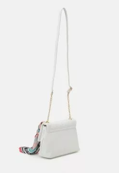 Anna Field Umhängetasche - White 9 Anna Field Umhängetasche - White -Anna Field Geschäft 41849d9c410242e3a7d60c3ea30bb310