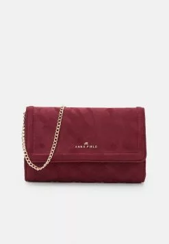 Anna Field Clutch - Red