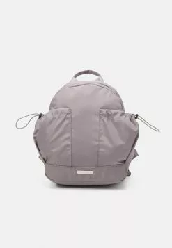 Anna Field Tagesrucksack - Grey -Anna Field Geschäft c8eb9668f819429fb49573ecc5c7d989 1