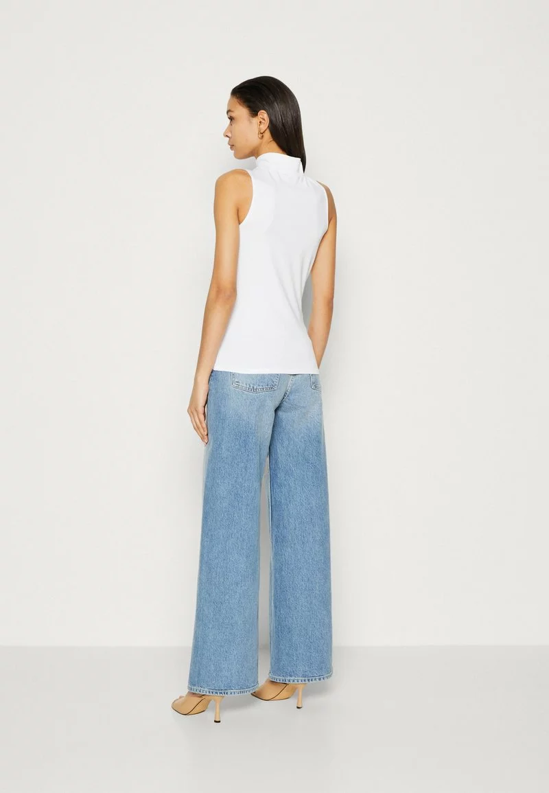 Anna Field Top - White 5 Anna Field Top - White – Bild 3