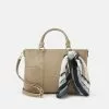Anna Field Handtasche - Beige 1 Anna Field Handtasche - Beige -Anna Field Geschäft ee6e99c25d564f44ae9a65fb73f7d8f4